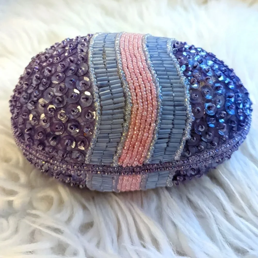 GAC RARE DECORATIVE EASTER EGG FILLABLE TRINKET / GIFT BOX WITH BEADS & SEQUINS